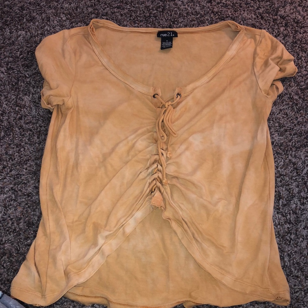 Cute tie down middle shirt S